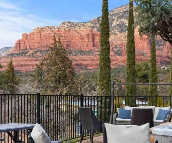 Heart Of Uptown With Epic Views Hottub Trails Holiday home *