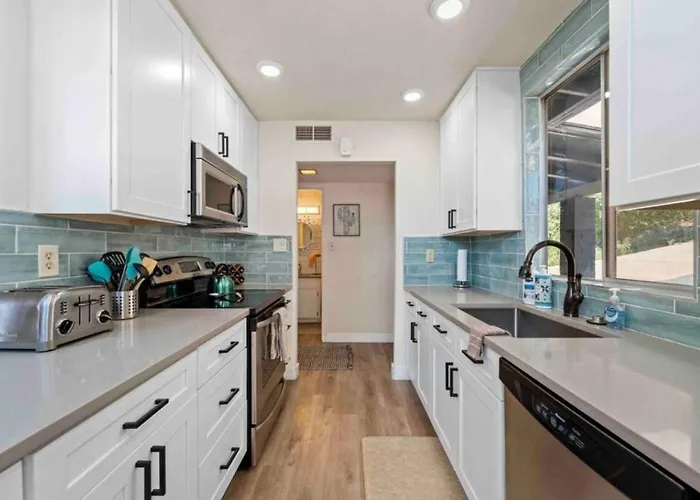 Heart Of Uptown With Epic Views Hottub Trails * Sedona
